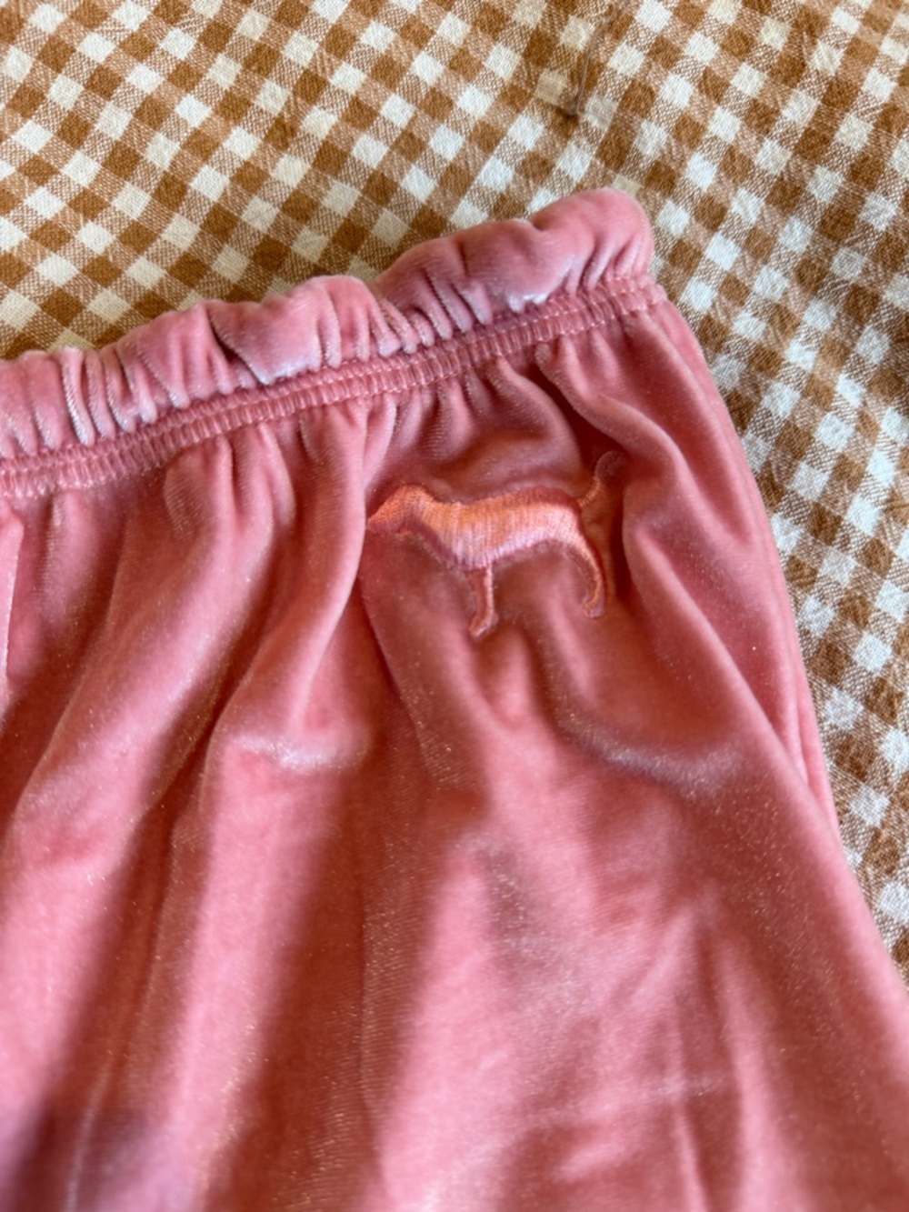 VS PINK Women's Pink Velvet Drawstring Lounge Shorts - Picture 2 of 4